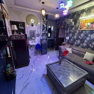 Team Area in 2 BHK Builder Floor at Rohini Sector 24 – for Sale