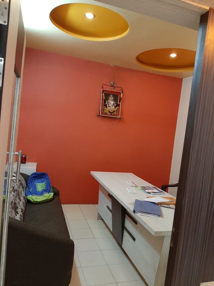 Team Area, kakade-terrace-apartment Commercial Office Space 275 Sq.Ft. In Warje Pune 9025728