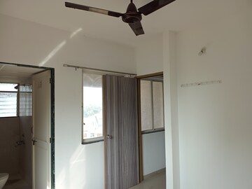 Room in 2 BHK Builder Floor at Xrbia Eiffel City, Chakan – for Rent