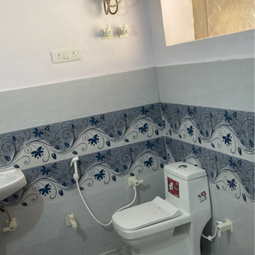 2 BHK Independent House For Rent in RWA Apartments Sector 26, Arun Vihar