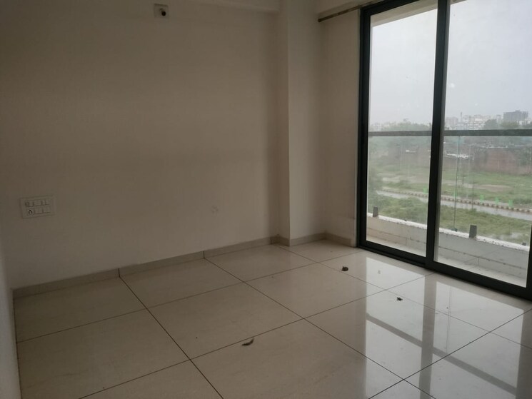 Room, sama savli road 3 Bedroom 1670 Sq.Ft. Apartment In Sama Savli Road Vadodara 9025750