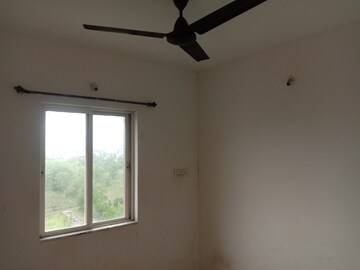 Room in 3 BHK Builder Floor at Xrbia Eiffel City, Chakan – for Rent