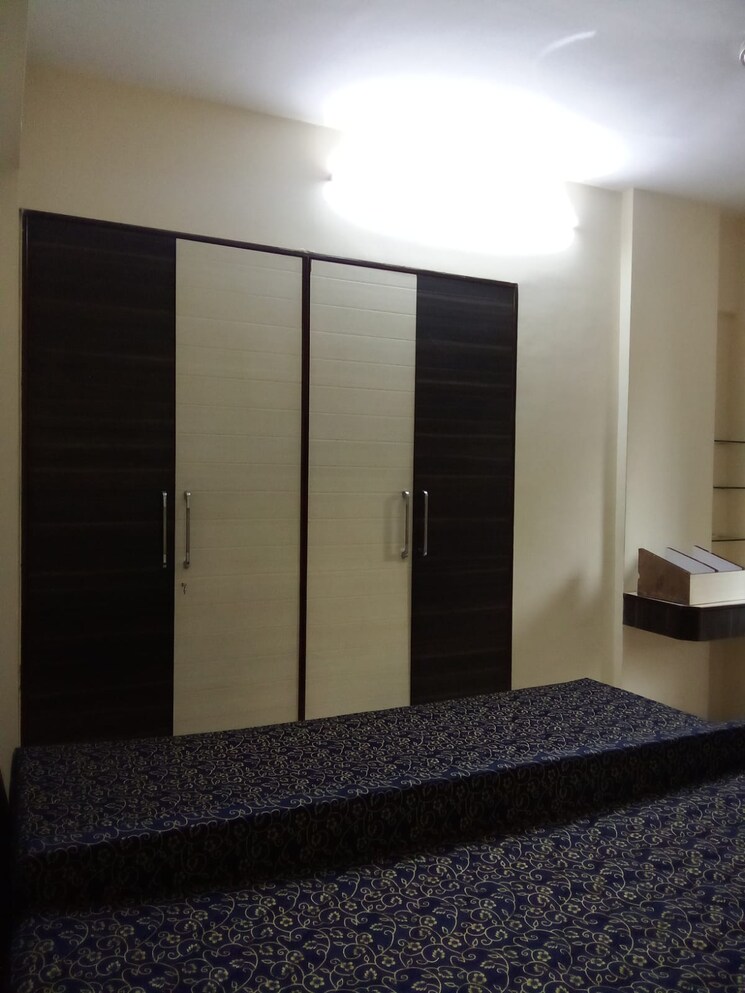 Bedroom, thane west Pg For Girls In Thane West 9025783