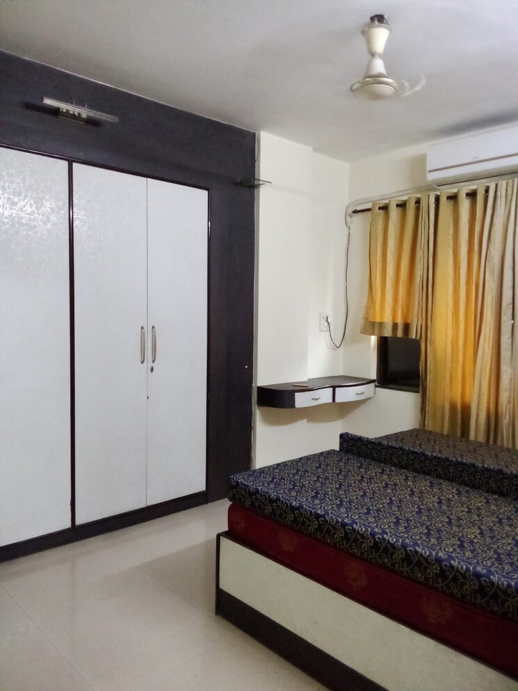 Bedroom, thane west Pg For Girls In Thane West 9025796
