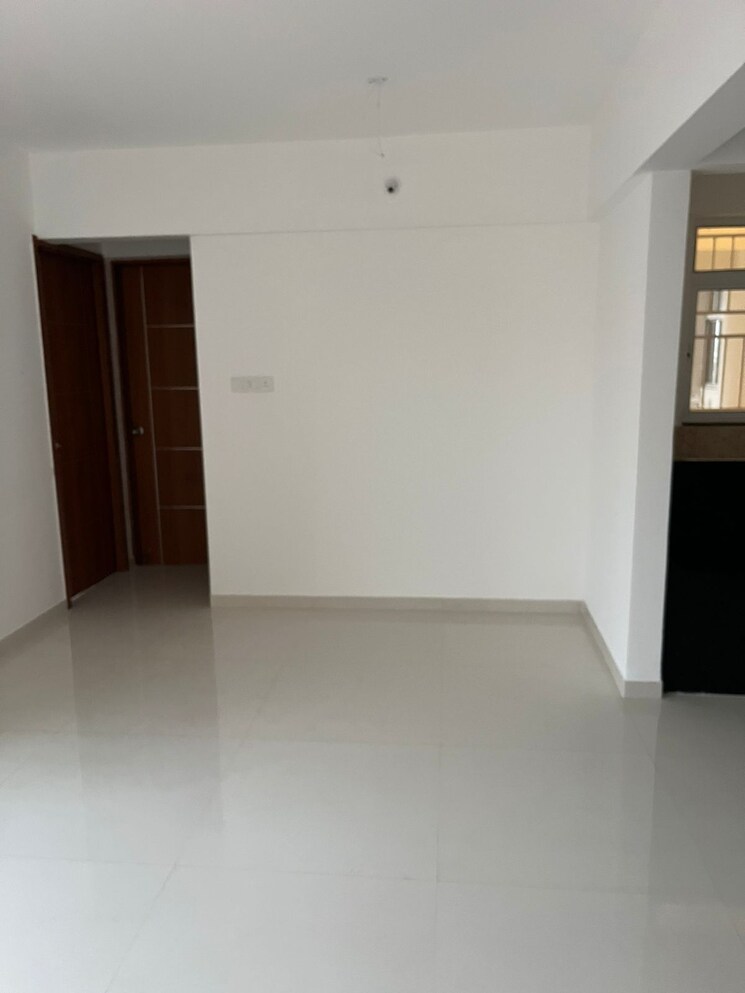 Room, ng-vrundavan 2 Bedroom 611 Sq.Ft. Apartment In Vishrantwadi Pune 9025802