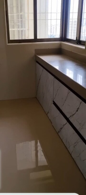 Room in 3 BHK Apartment at Cosmos Horizon, Thane West – for Rent