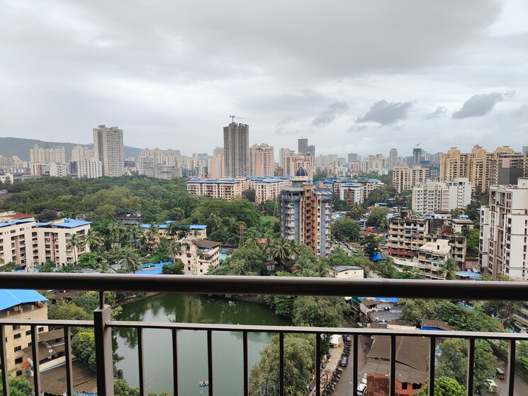 Exterior View, kalpataru-paramount-d 2 Bedroom 672 Sq.Ft. Apartment In Kapur Bawdi Thane 9025818