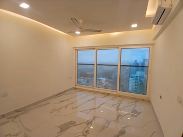 Room in 2 BHK Apartment at Dn Nagar – for Rent