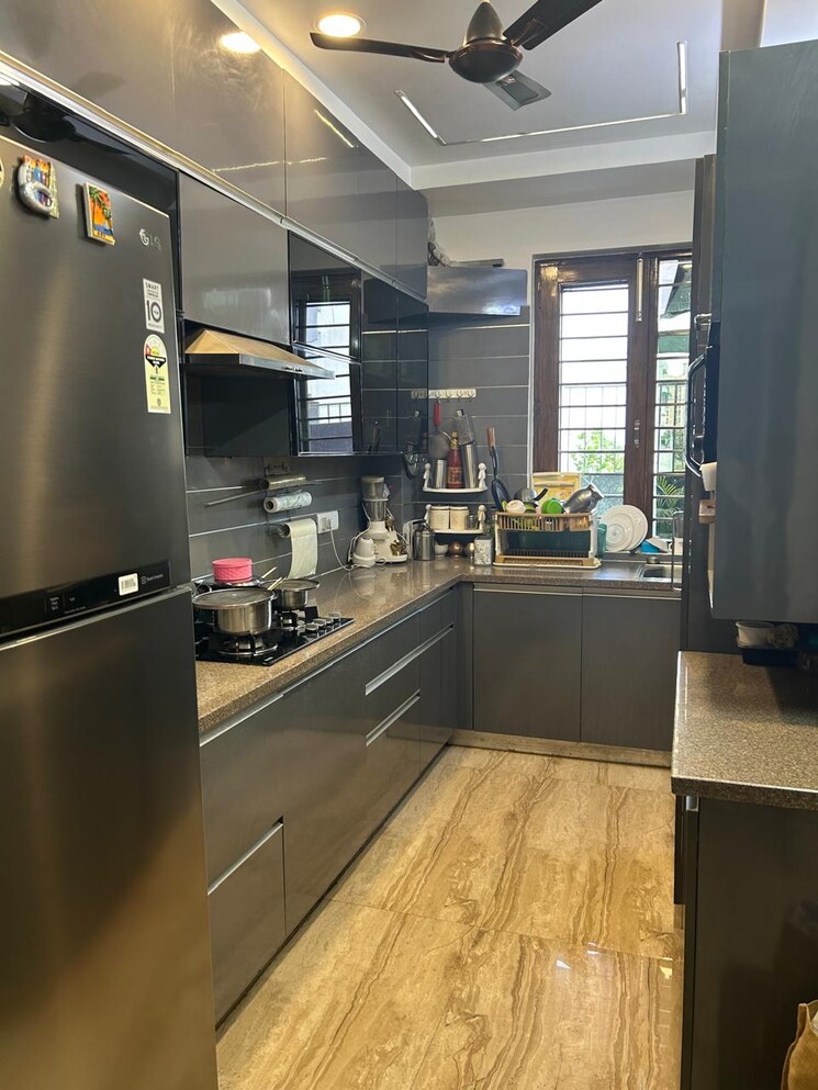 Kitchen, bptp-park-81 3 Bedroom 250 Sq.Yd. Builder Floor In Sector 81 Faridabad 9025841