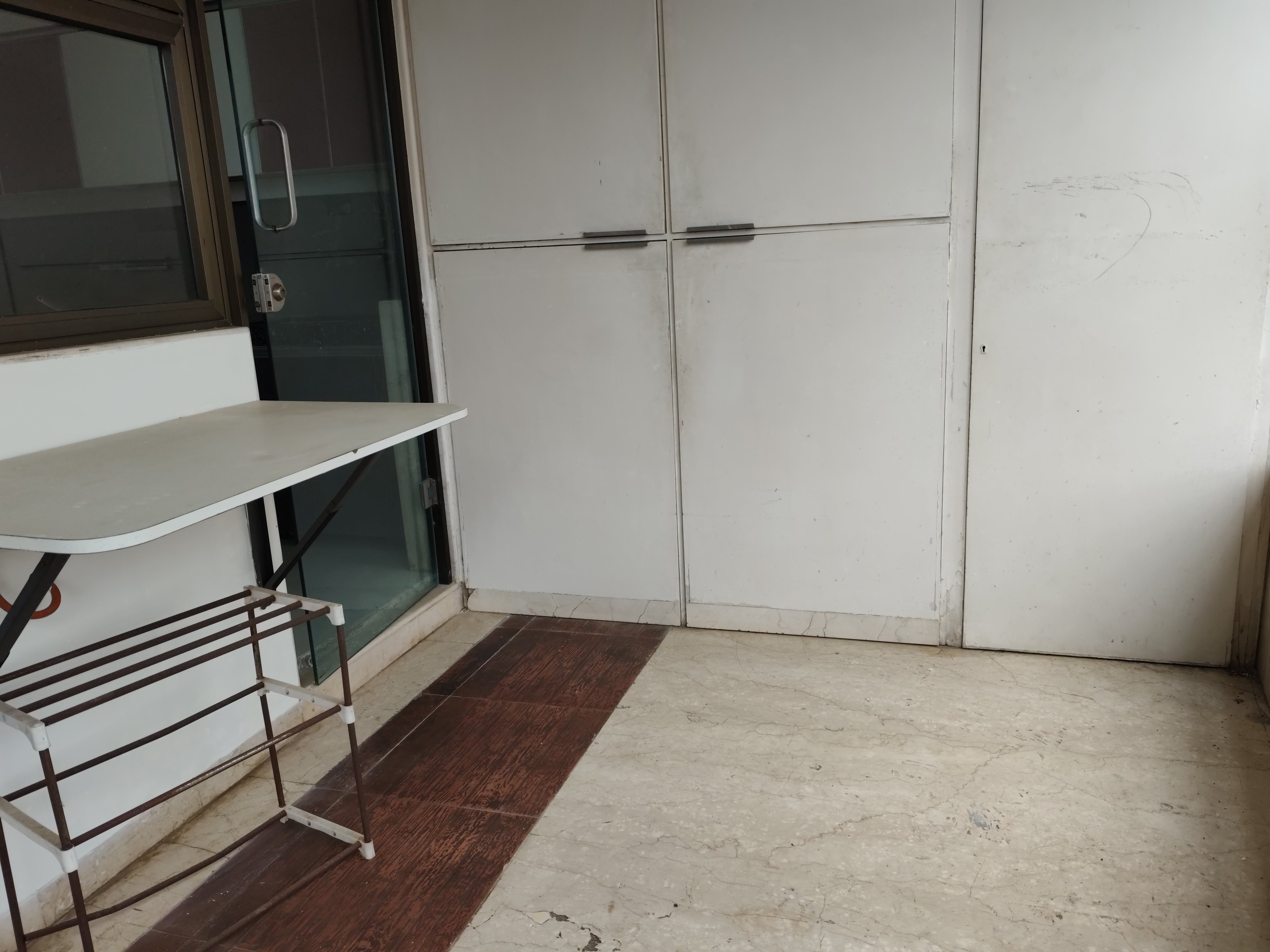 1 BHK 500 Sq.Ft. Apartment in Gurukripa Apartment Worli