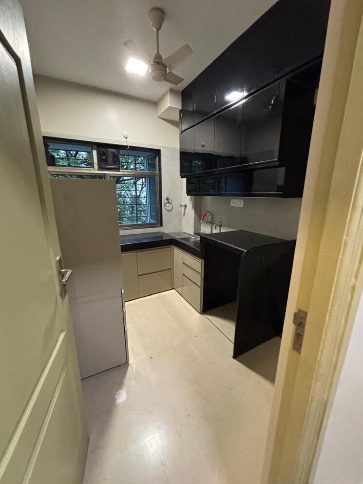 Team Area, versova-heights 2 Bedroom 890 Sq.Ft. Apartment In Versova Mumbai 9025853