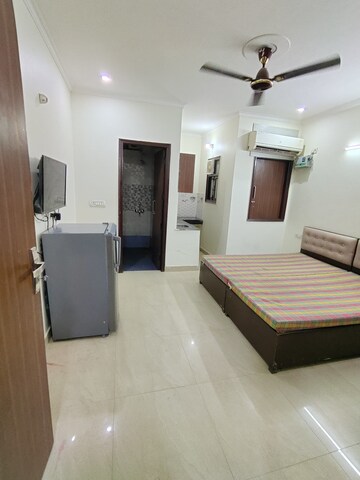 1 RK Builder Floor For Rent in Auram Floor, South City 2