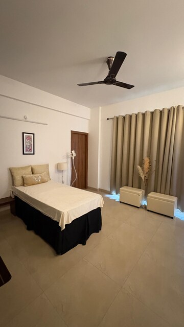 Team Area in 3.5 BHK Apartment at Shalimar Belvedere Court, Malesemau – for Sale