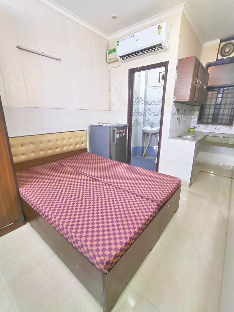 Bedroom, ss-100 1 RK 212 Sq.Ft. Builder Floor In Sector 49 Gurgaon 9025886