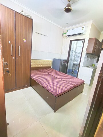 Bedroom in 1 RK Builder Floor at SS 100, Sector 49 – for Rent