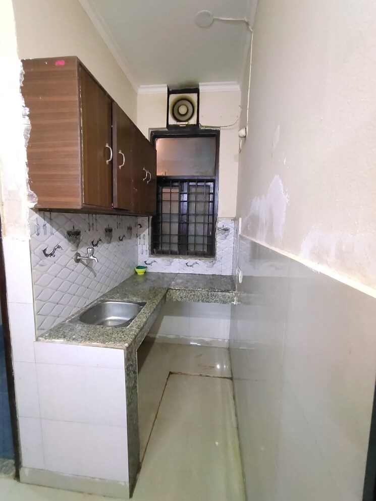 Kitchen, ss-100 1 RK 212 Sq.Ft. Builder Floor In Sector 49 Gurgaon 9025886