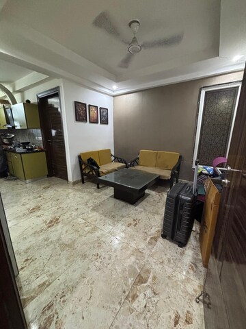 Team Area in 3 BHK Builder Floor at Landmark Avenue, Sector 47 – for Rent