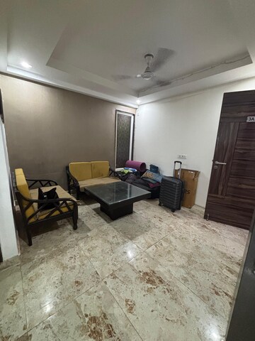 Living Room in 3 BHK Builder Floor at Landmark Avenue, Sector 47 – for Rent