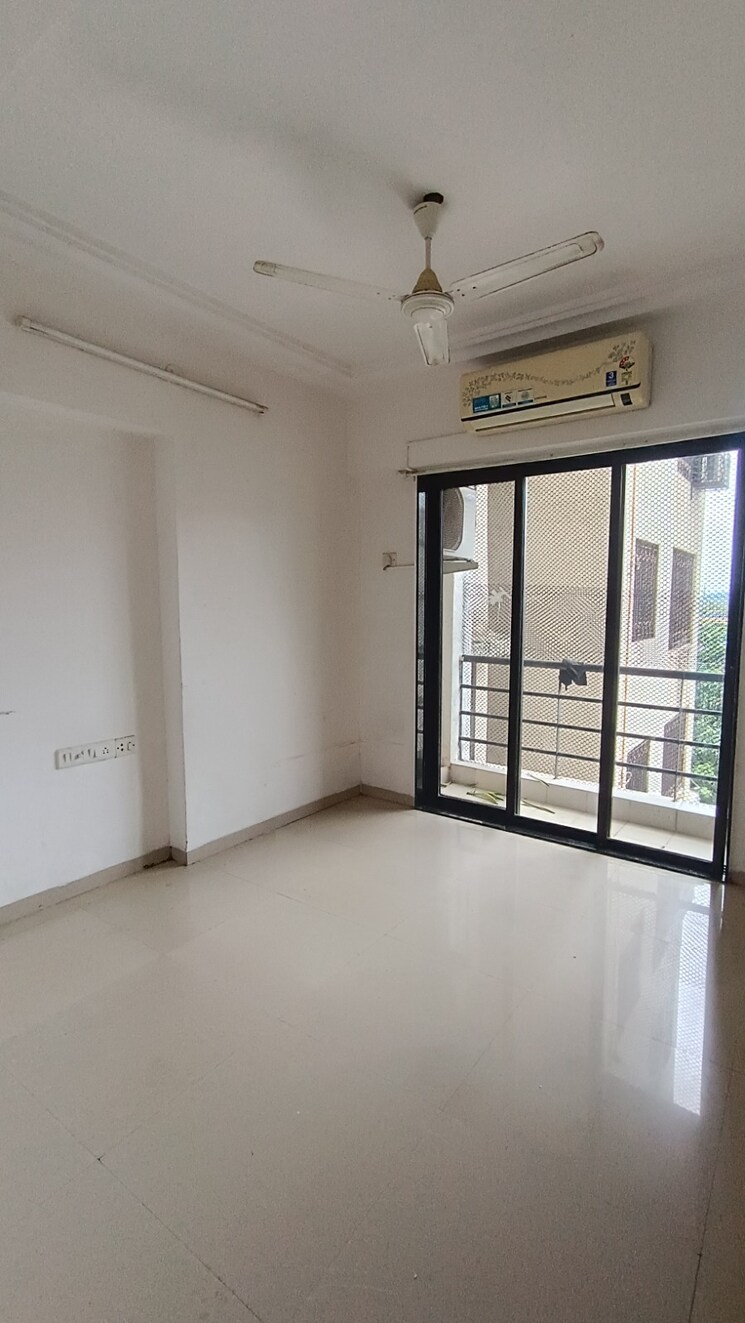 Room, romell-empress 3 Bedroom 741 Sq.Ft. Apartment In Borivali West Mumbai 9025906