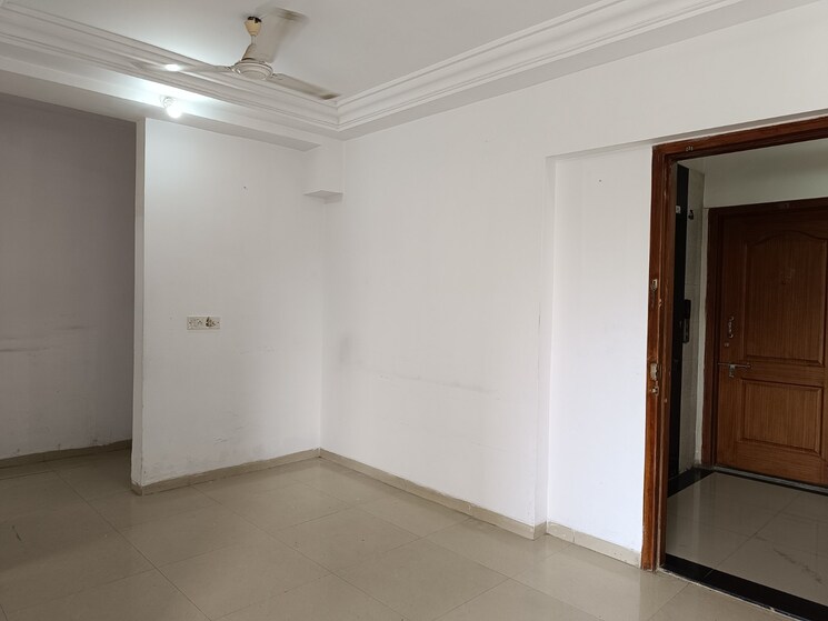 Room, romell-empress 3 Bedroom 741 Sq.Ft. Apartment In Borivali West Mumbai 9025906