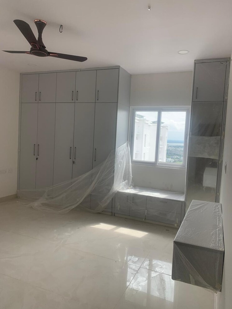 Room, prestige-tranquil 3.5 Bedroom 2049 Sq.Ft. Apartment In Kokapet Hyderabad 9025891