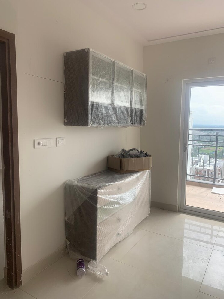 Bathroom, prestige-tranquil 3.5 Bedroom 2049 Sq.Ft. Apartment In Kokapet Hyderabad 9025891