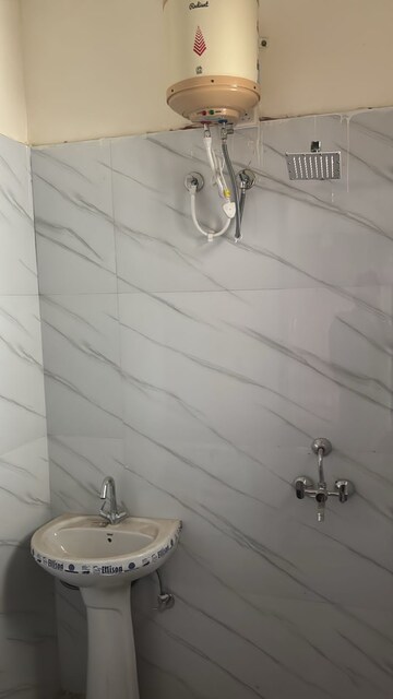 Bathroom in 1 BHK Apartment at Sector 115 – for Rent