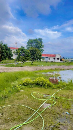  Plot – Garden View at Gomti Nagar - for Sale