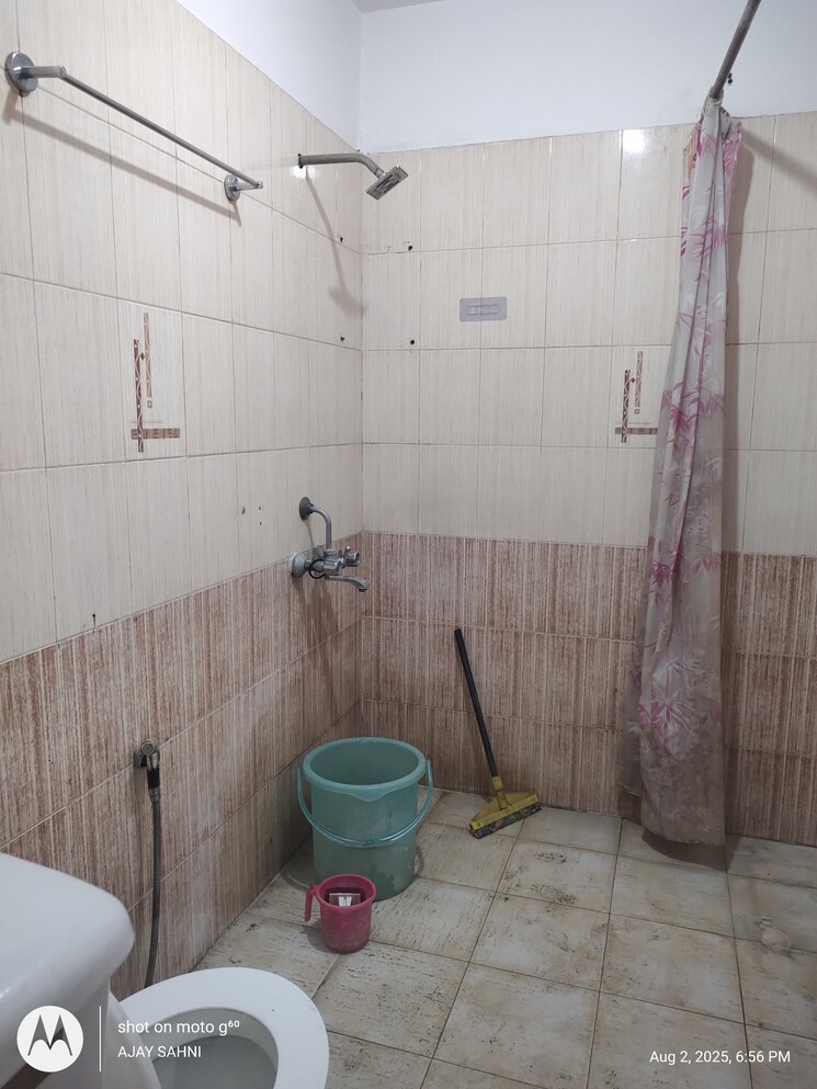 Bathroom, mehrauli 2 Bedroom 1000 Sq.Ft. Builder Floor In Mehrauli Delhi 9025961