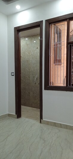 2 BHK + Pooja Room,Study Room Builder Floor For Sale in IGI Airport Area