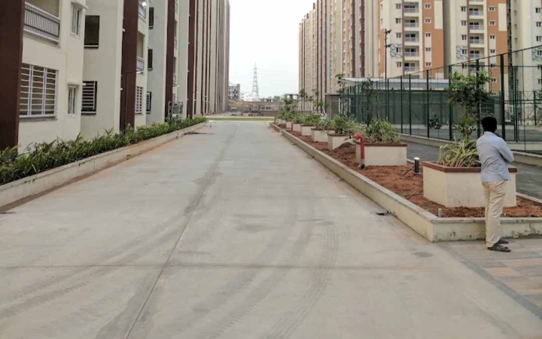 3 BHK + Pooja Room Apartment For Rent in Jayabheri The Summit