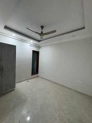 Room in 3 BHK Apartment at Roots Courtyard, Sector 48 – for Sale