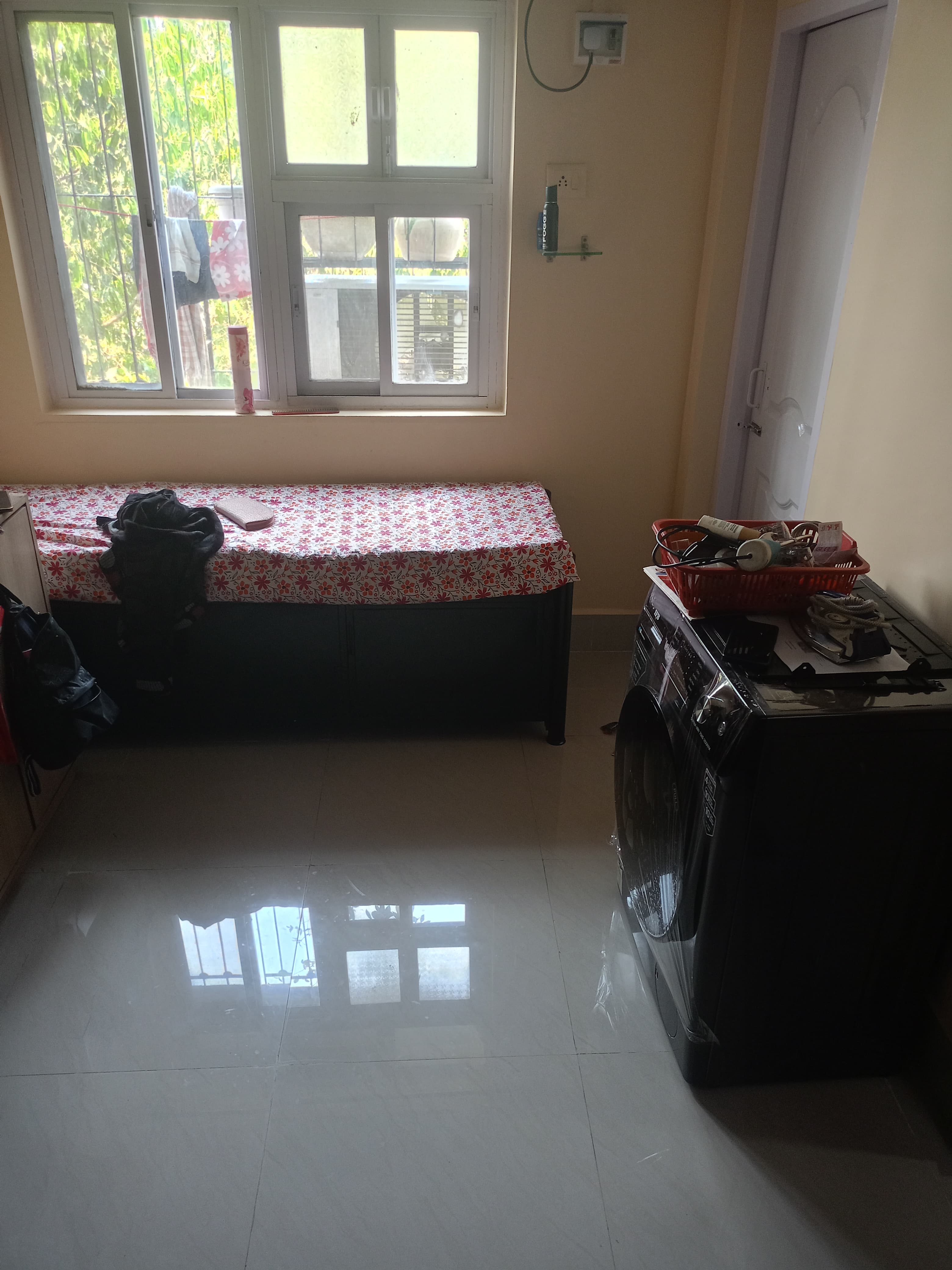 1 Rk  210 Sq.Ft. Apartment in Vikas CHS Ghatkopar