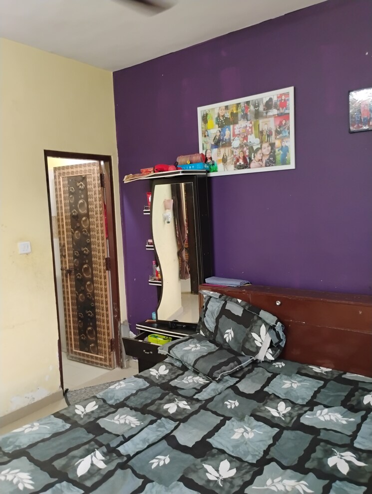 Bedroom, macker-silver-estate-vertica 3 Bedroom 1150 Sq.Ft. Apartment In Katara Hills Bhopal 9025990