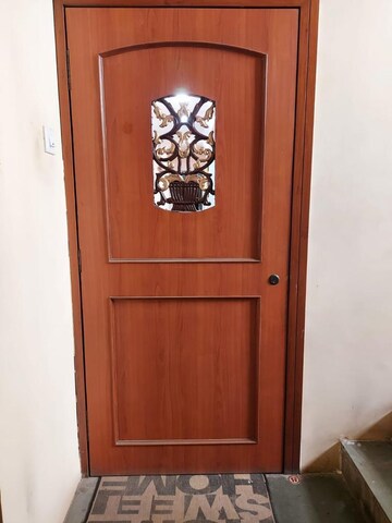 Furnished Amenities in 2 BHK Apartment at Andheri West – for Rent