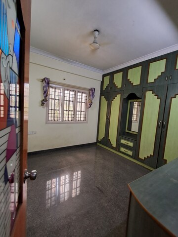 Furnished Amenities in 3 BHK Apartment at Btm Layout 1 – for Rent