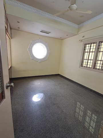 Furnished Amenities in 3 BHK Apartment at Btm Layout 1 – for Rent