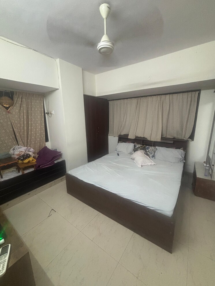 Bedroom, andheri west 2 Bedroom 900 Sq.Ft. Apartment In Andheri West Mumbai 9026007