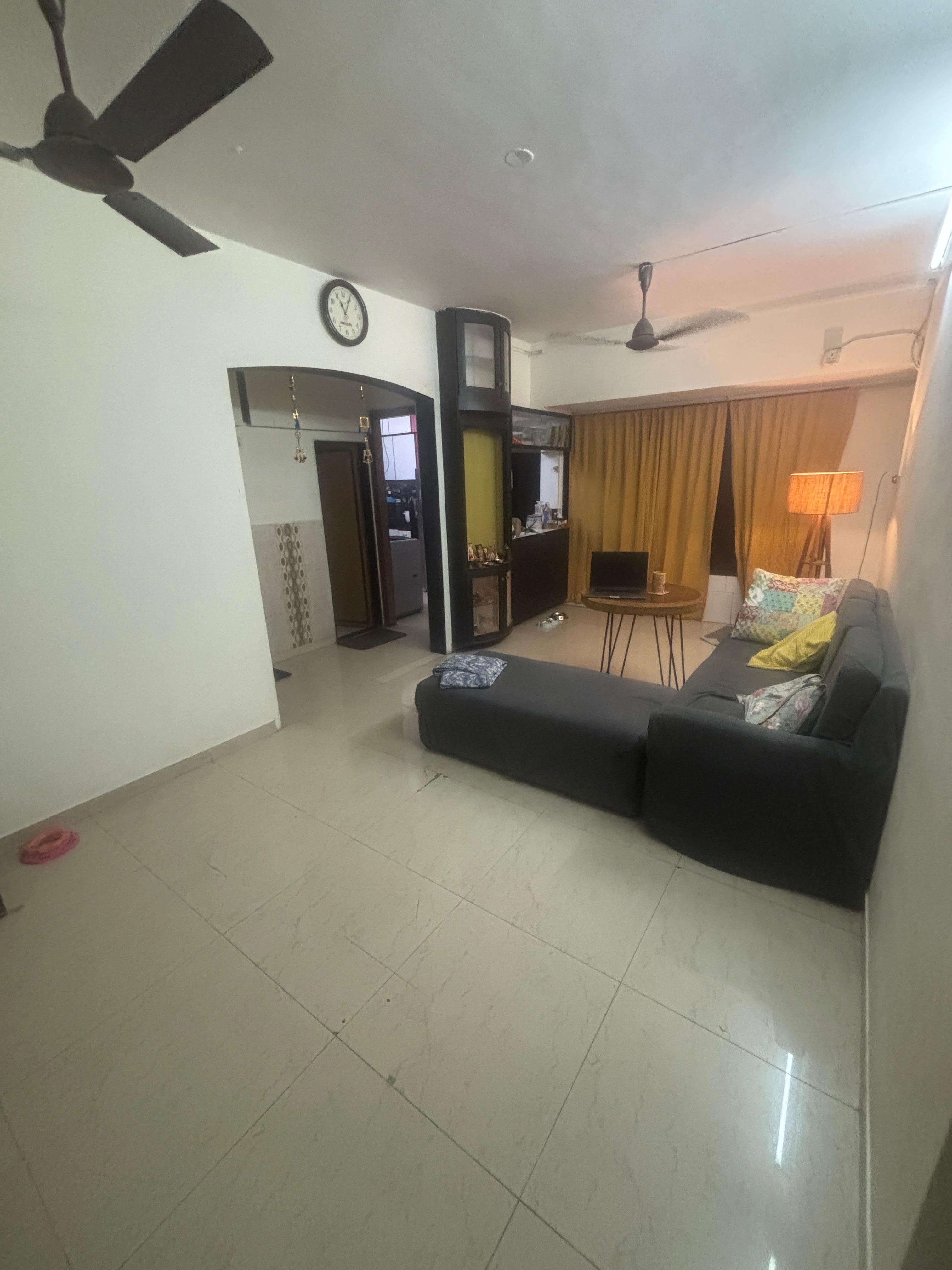 2 BHK Apartment For Rent in Near Apna Bazar, Andheri 