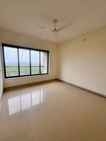 Room in 3 BHK Apartment at Andheri West – for Rent