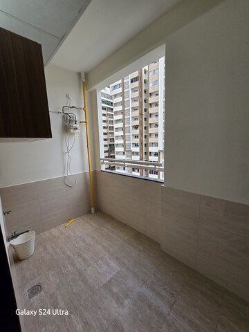 Room in 3 BHK Apartment at My Home Tarkshya, Kokapet – for Rent