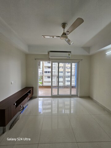 Room in 3 BHK Apartment at My Home Tarkshya, Kokapet – for Rent