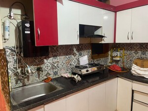 Kitchen in 3.5 BHK Builder Floor at Onyx Plaza, Vasundhara Sector 3 – for Sale