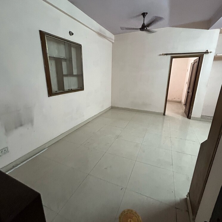 Living Room, kotla mubarakpur 1 Bedroom 450 Sq.Ft. Builder Floor In Kotla Mubarakpur Delhi 9026041