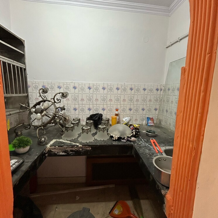 Kitchen, kotla mubarakpur 1 Bedroom 450 Sq.Ft. Builder Floor In Kotla Mubarakpur Delhi 9026057