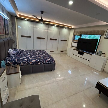 1 RK Builder Floor For Rent in South Extension I