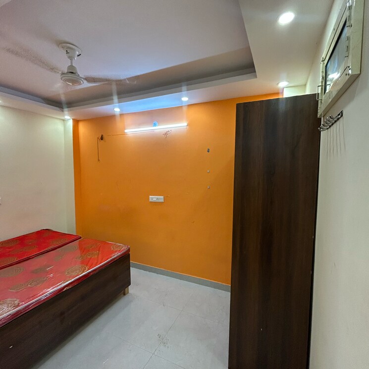 Bedroom, kotla mubarakpur 1 Bedroom 400 Sq.Ft. Builder Floor In Kotla Mubarakpur Delhi 9026070