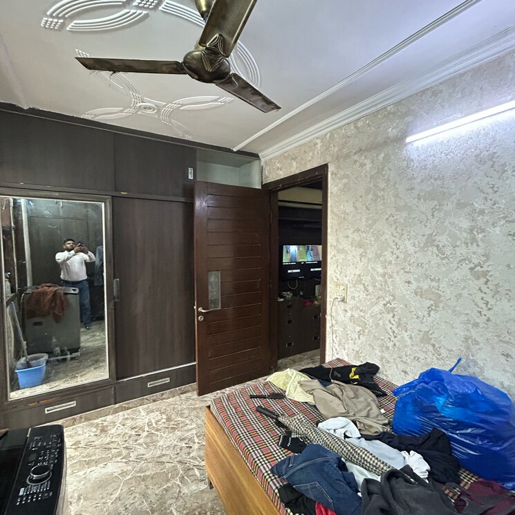  Parking, kotla mubarakpur 2 Bedroom 800 Sq.Ft. Builder Floor In Kotla Mubarakpur Delhi 9026074