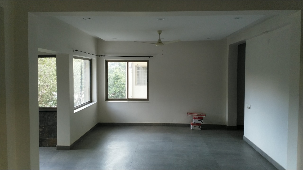 3 BHK + Extra Room Apartment For Sale in Sah Jeevan Apartments