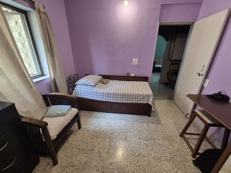 Living Room, silver-thread 1 Bedroom 500 Sq.Ft. Apartment In Santacruz East Mumbai 9026141